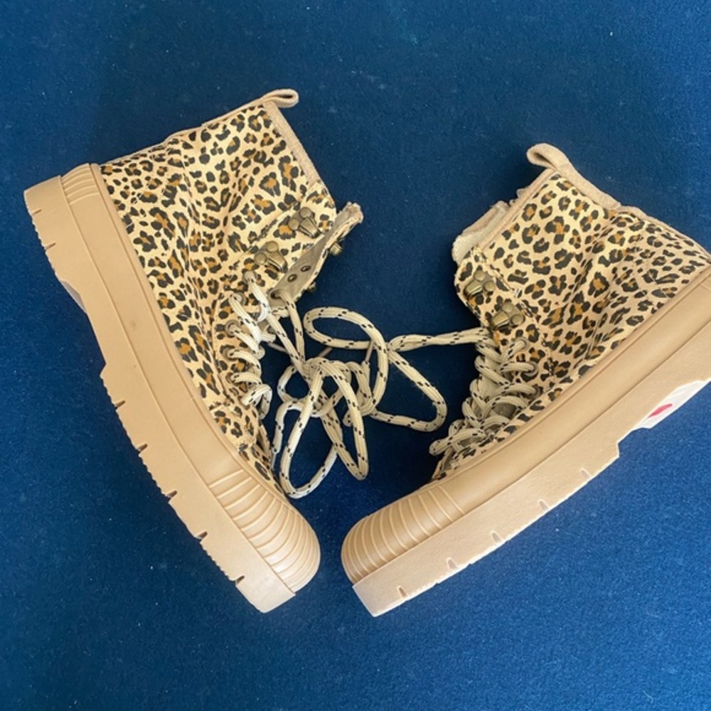 Canvas high tops in animal print by PROMOD- from Bordeaux, France 🇫🇷 Brand NEW